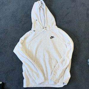 Nike hoodie, doesn’t fit me anymore
